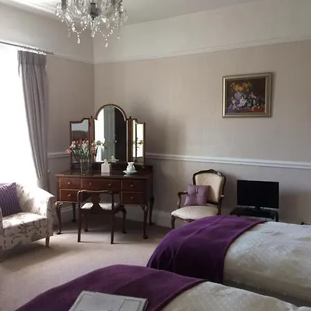 Guest house Fletcher House *