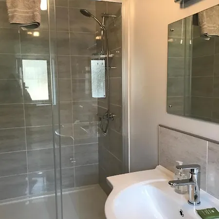 Fletcher House Guest house *