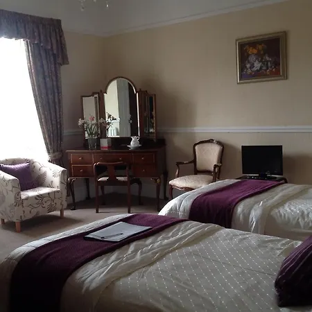 Fletcher House Guest house *